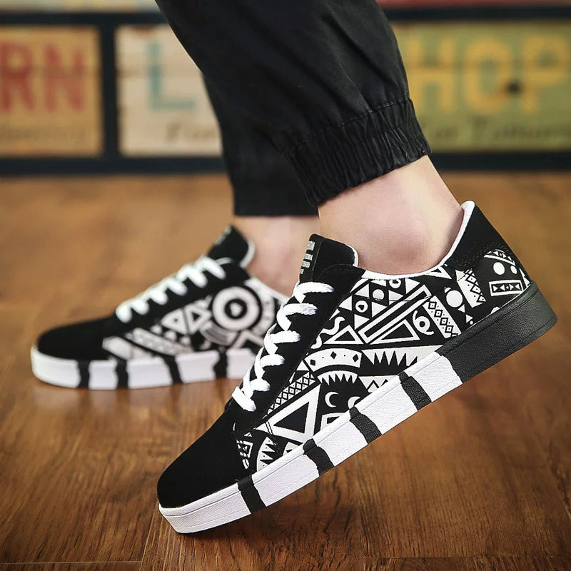 Canvas Pattern Casual Sneakers / trainers