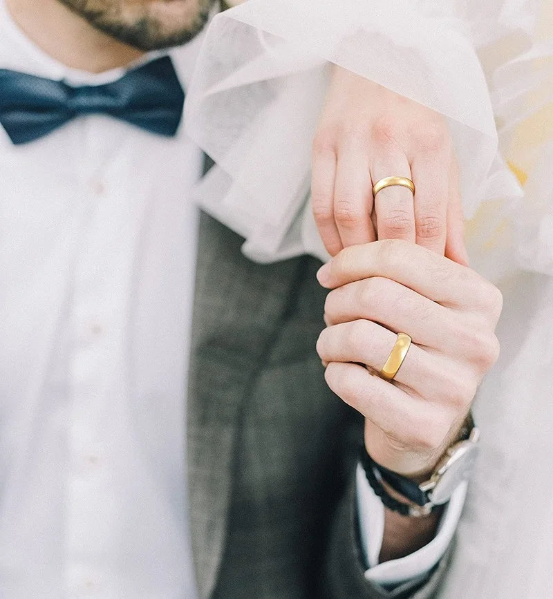 TIGRADE 14K Gold Plated Wedding Band