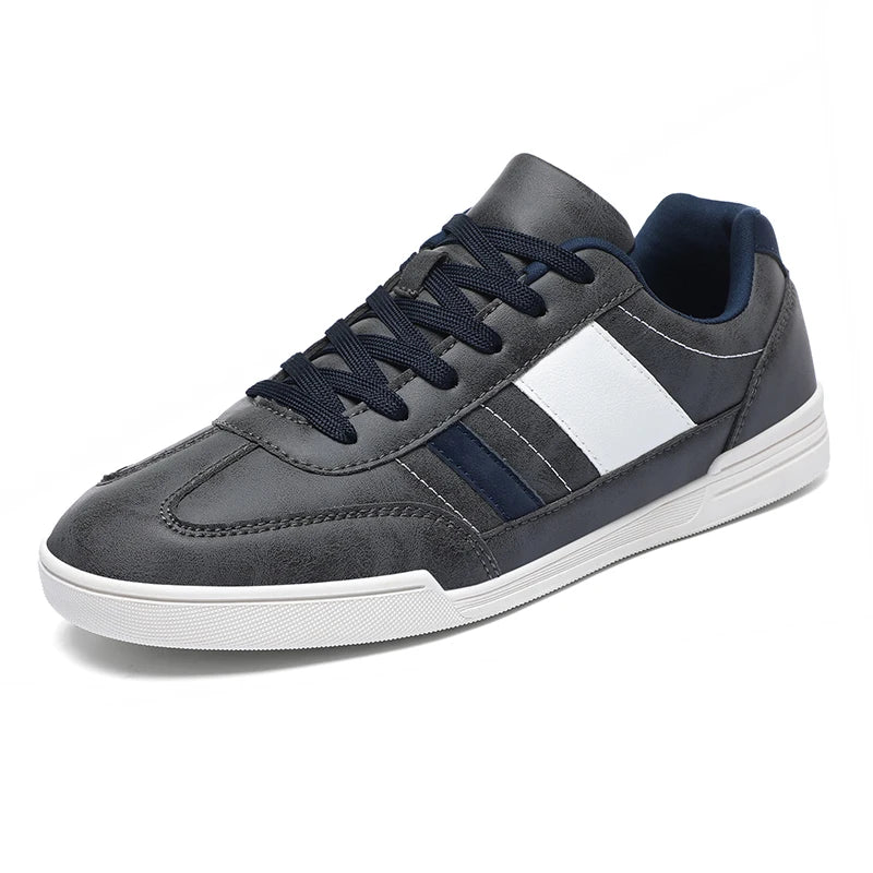Casual Wide-toed Shoes