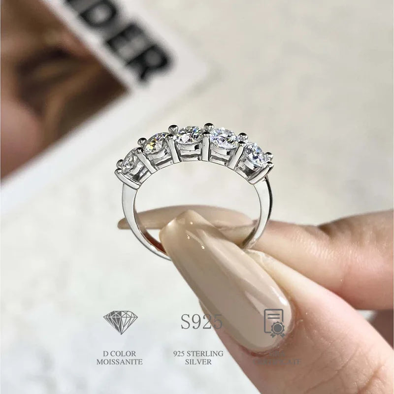 Joyce Jelly Moissanite  Wedding Band