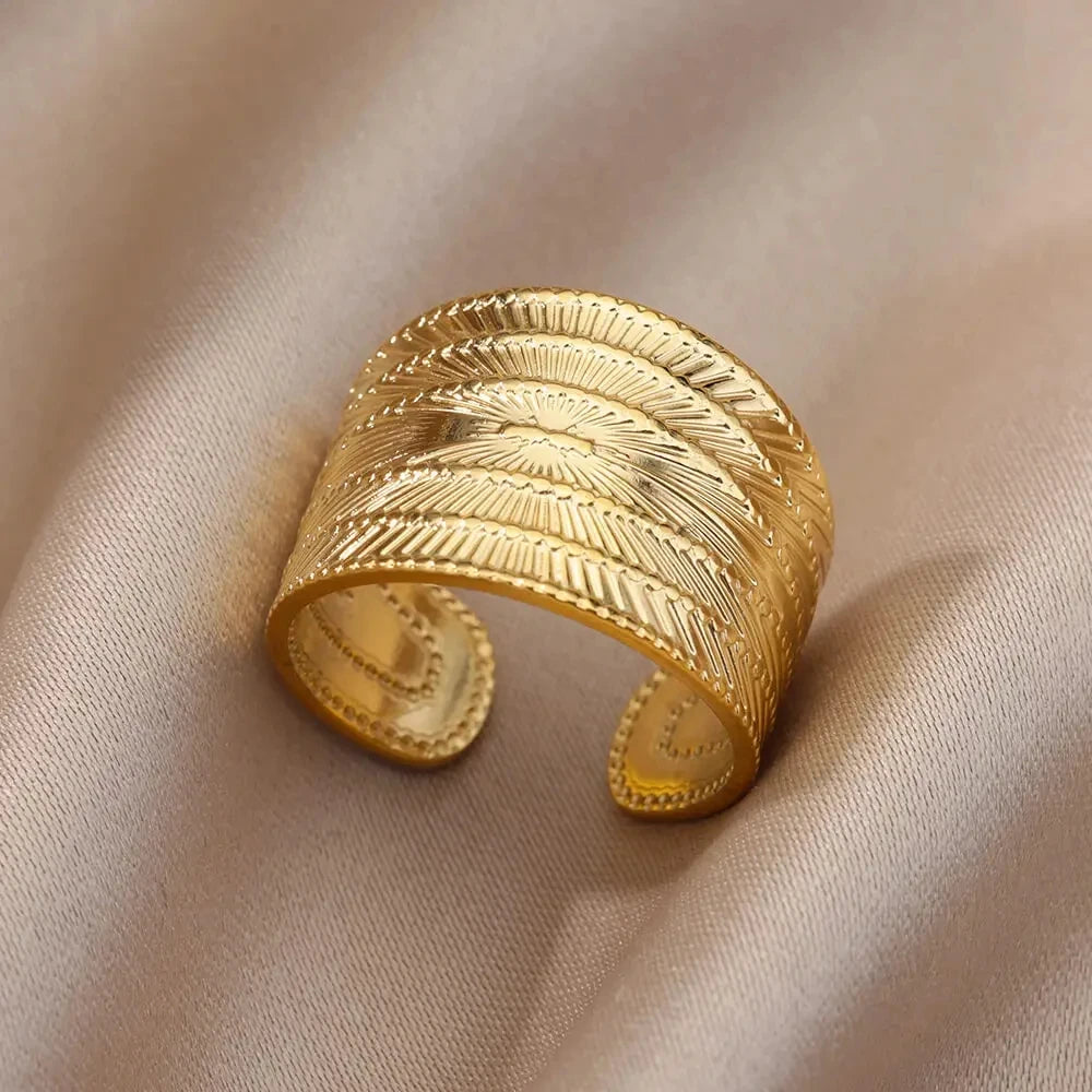 Gold Color Luxury Classic rings