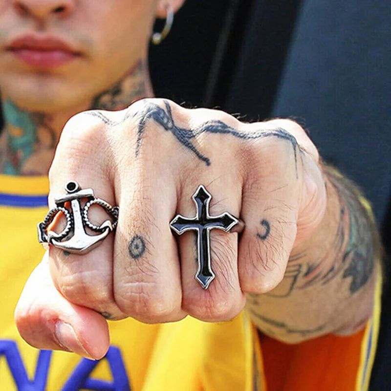 Retro Black Cross Ring