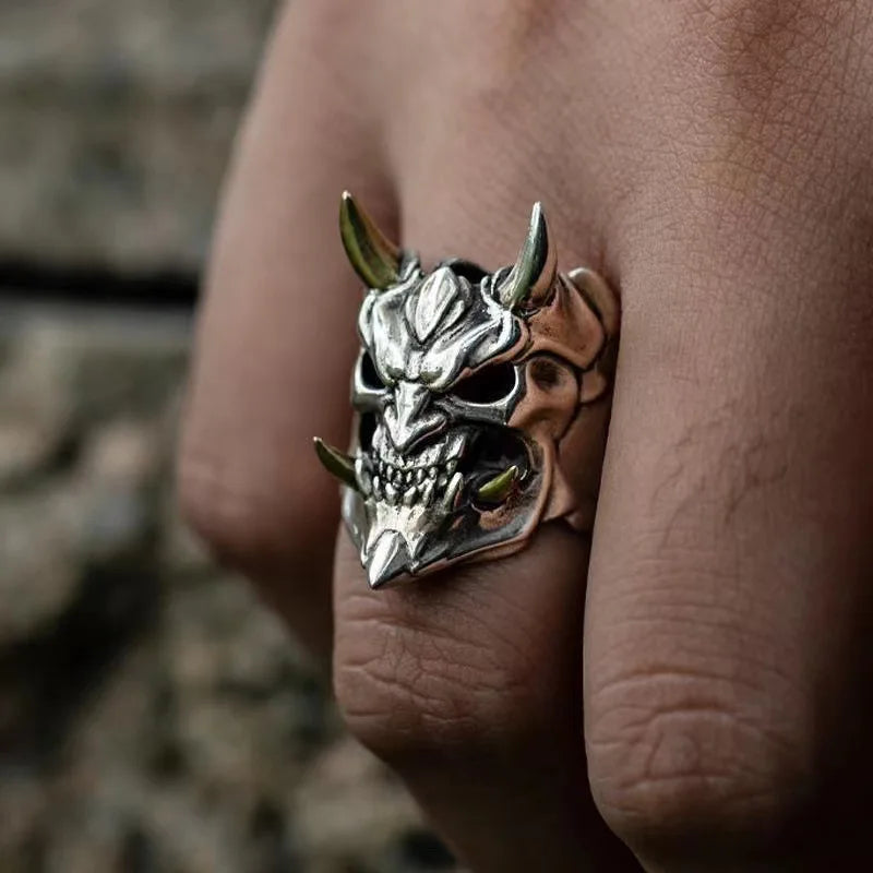 Retro Prajna Mask Ring