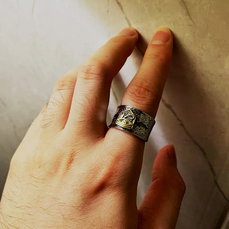Retro Cracking Golden Horus Eye Wide Ring For Men Punk Gothic Adjustable Open Ring Handmade Designer Jewelry Unisex Accessories
