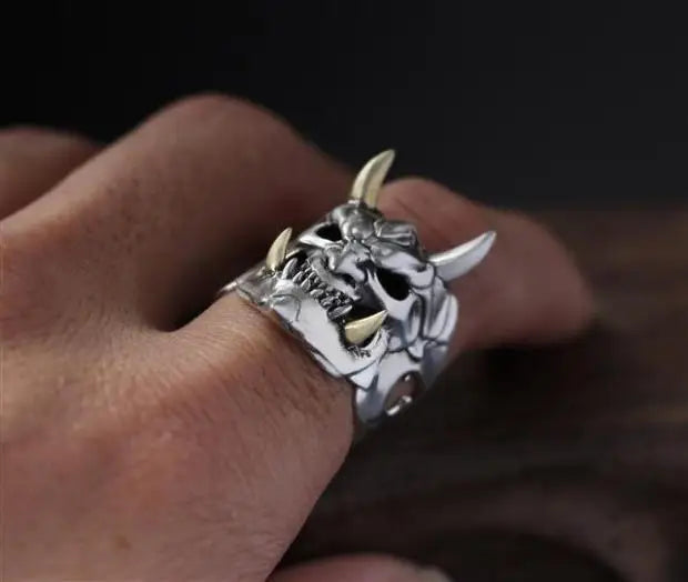 Retro Prajna Mask Ring