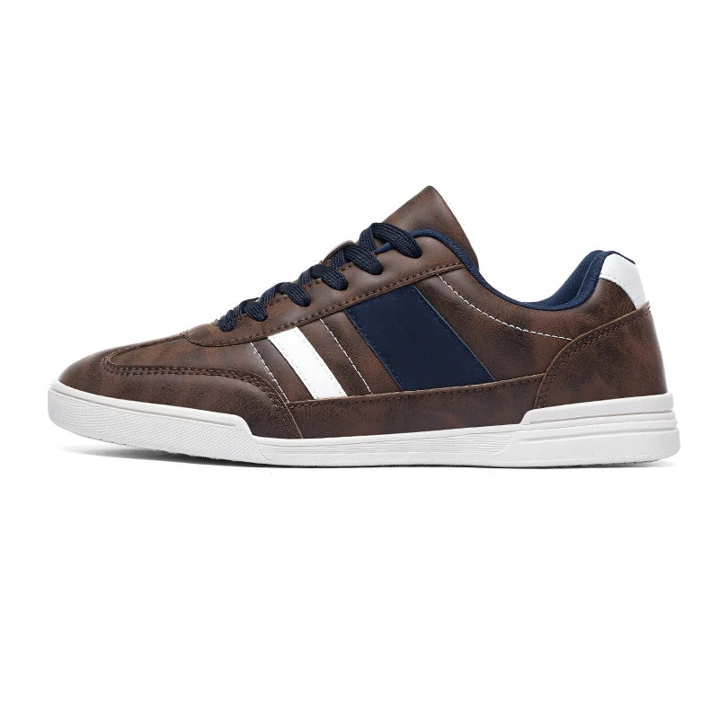 Casual Wide-toed Shoes