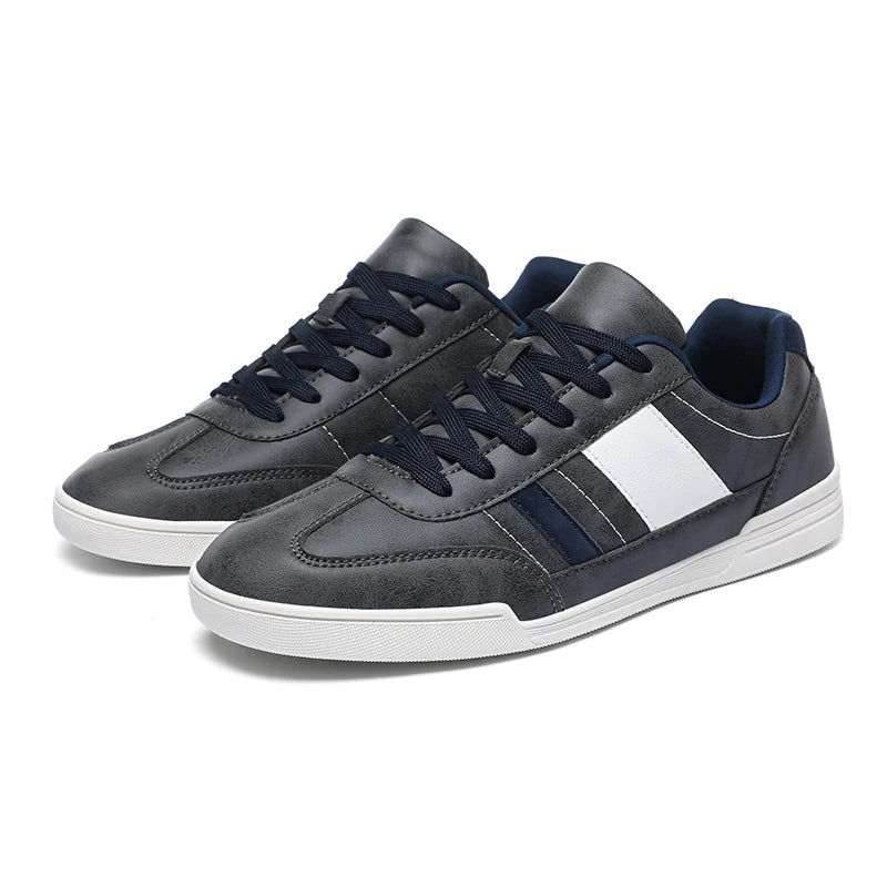Casual Wide-toed Shoes