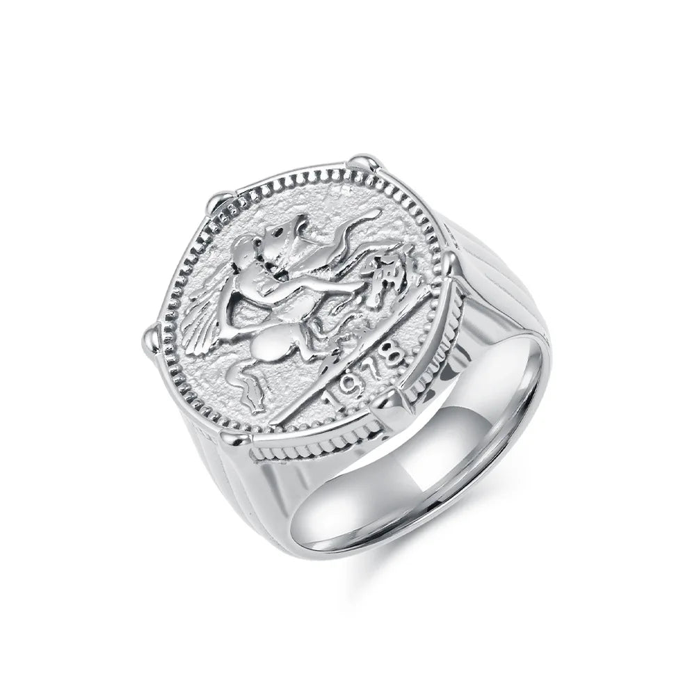 18k Gold Plated Knight Shaped Signet Ring