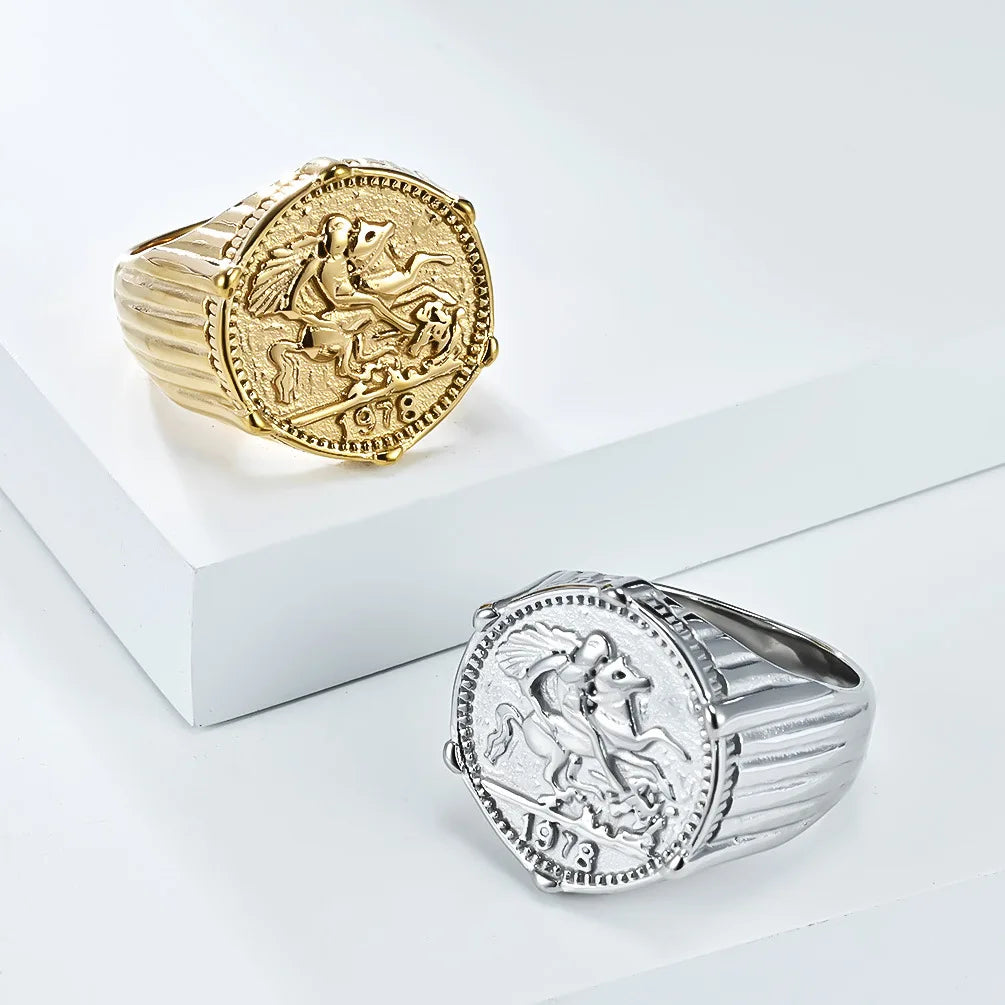 18k Gold Plated Knight Shaped Signet Ring