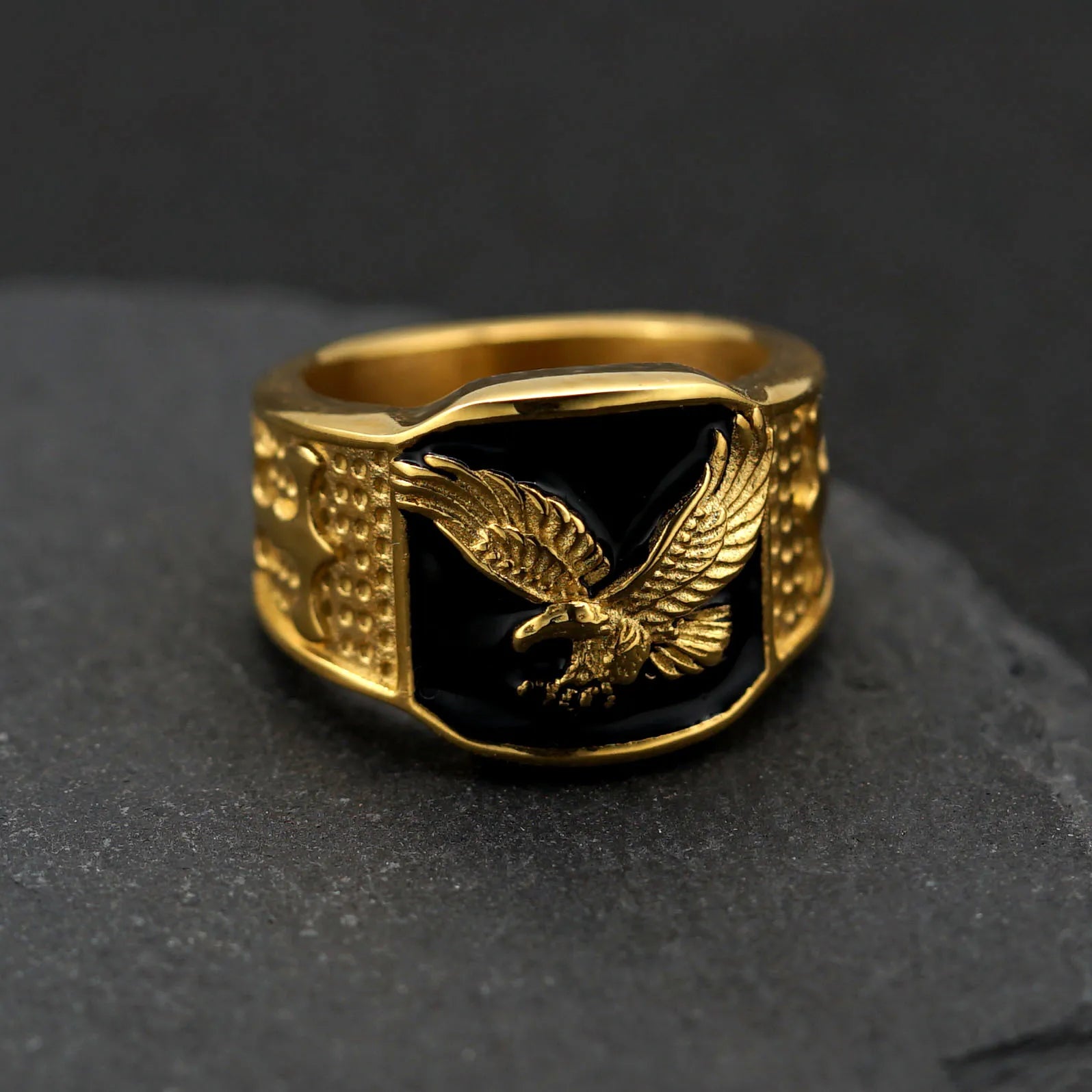Domineering gold color stainless steel Eagle Ring