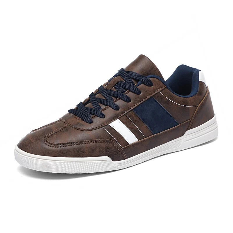 Casual Wide-toed Shoes