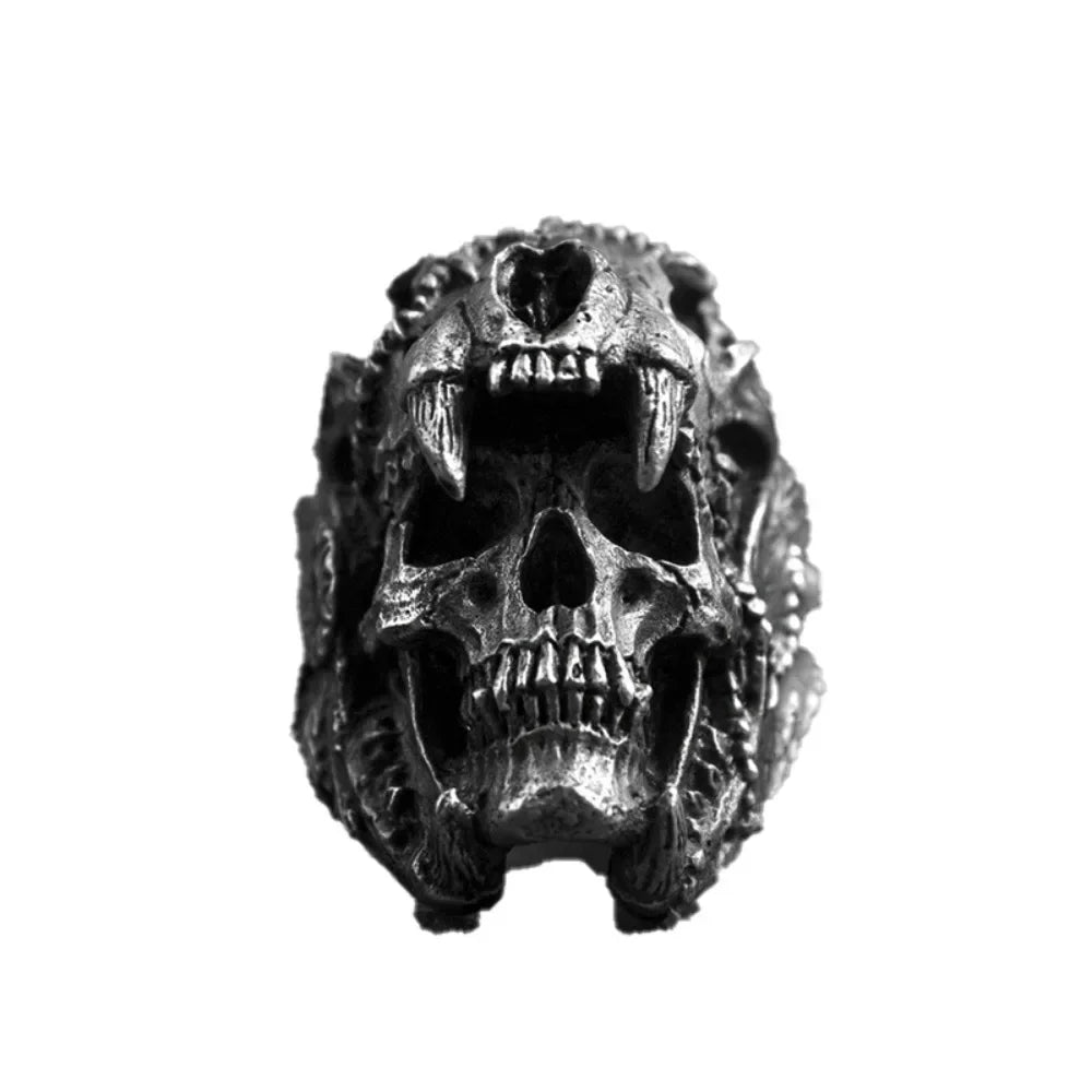 Retro Domineering  Skull Ring