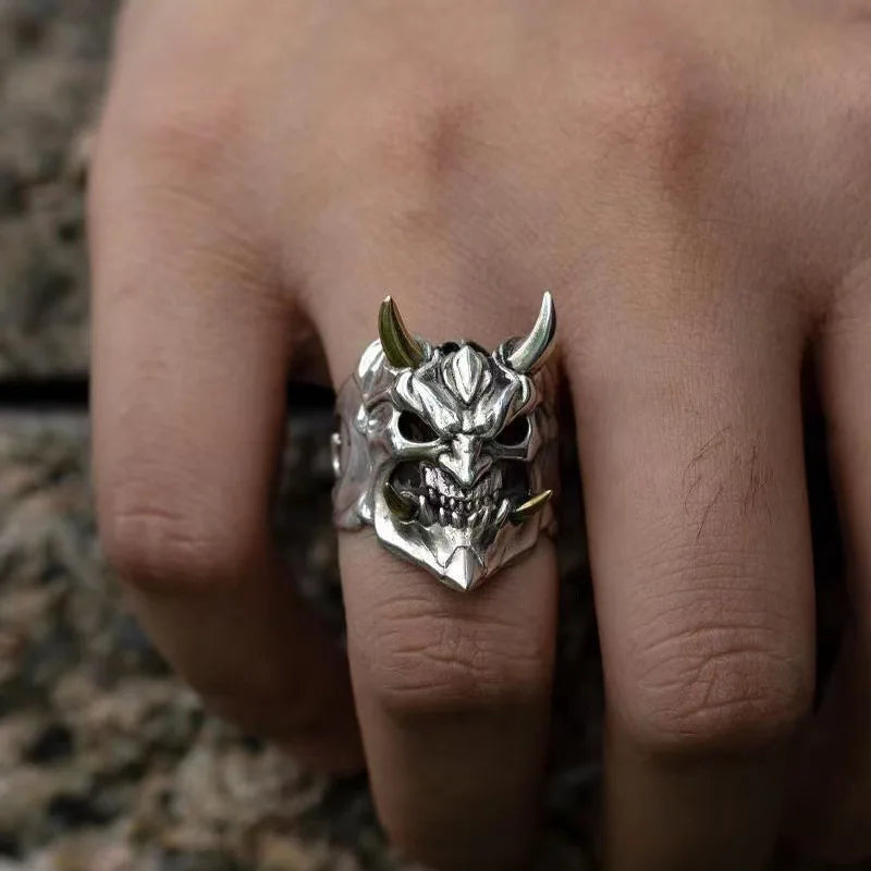 Retro Prajna Mask Ring