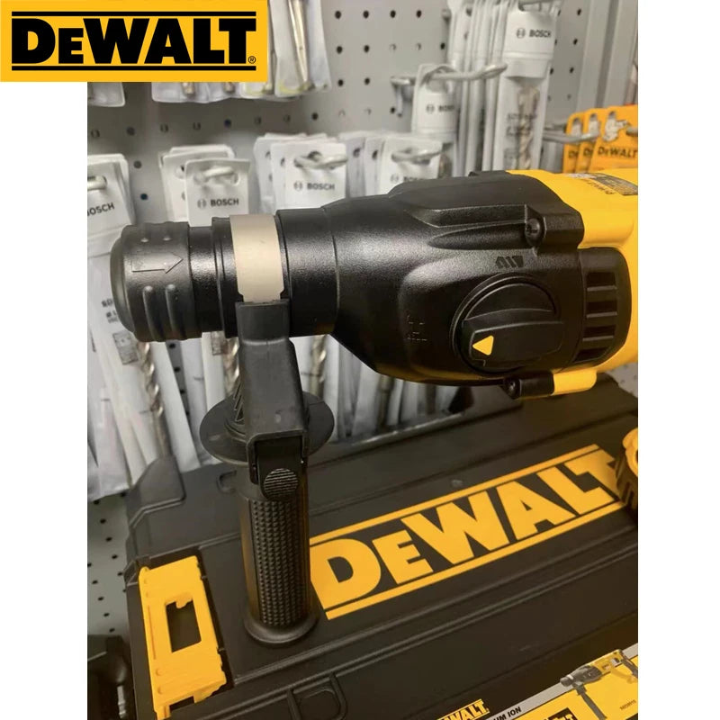 Dewalt DCH133M2/M1 Rotary Hammer Drill Kit