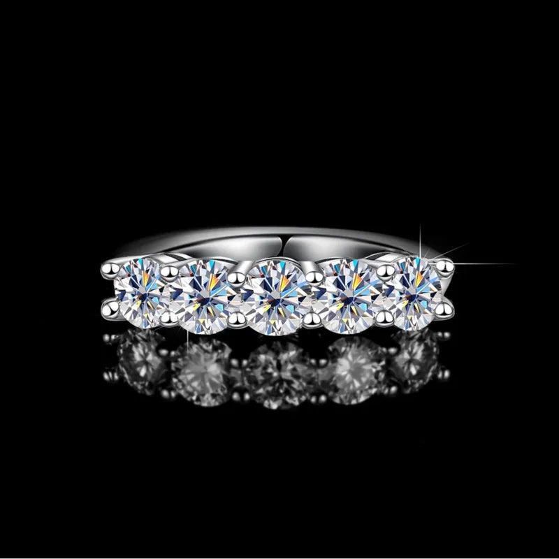 Joyce Jelly Moissanite  Wedding Band