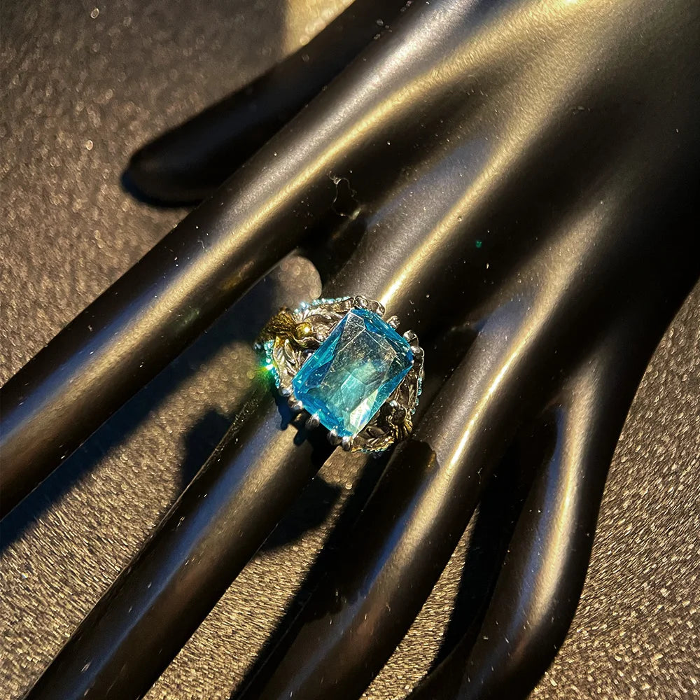 Retro Dragon Claw Golden Eagle Blue Gem Ring