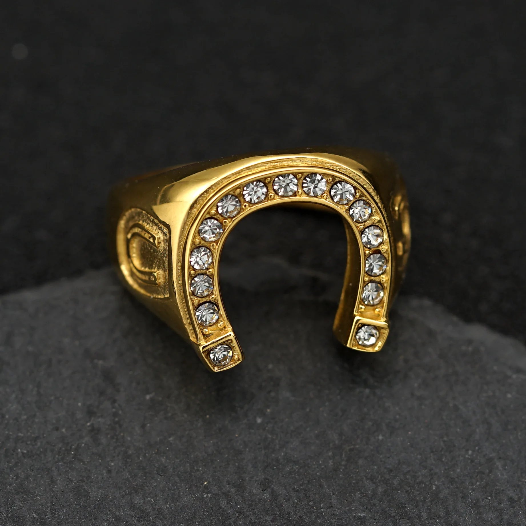316L Stainless Steel Chunky Horseshoe Ring