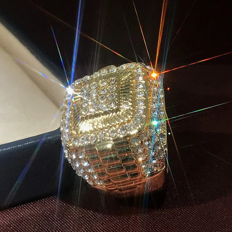 Exquisite Zirconia Ring