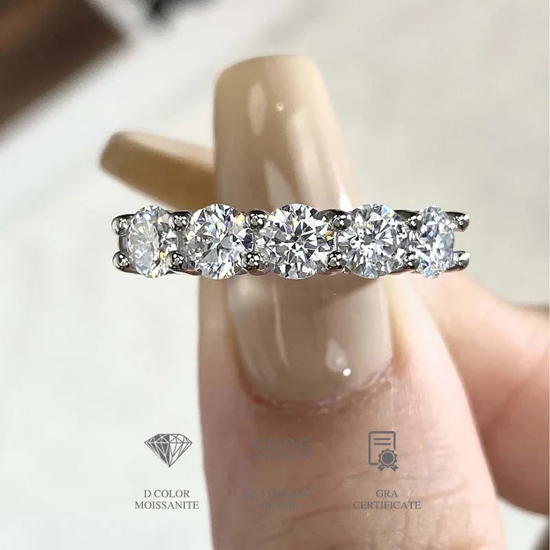 Joyce Jelly Moissanite  Wedding Band