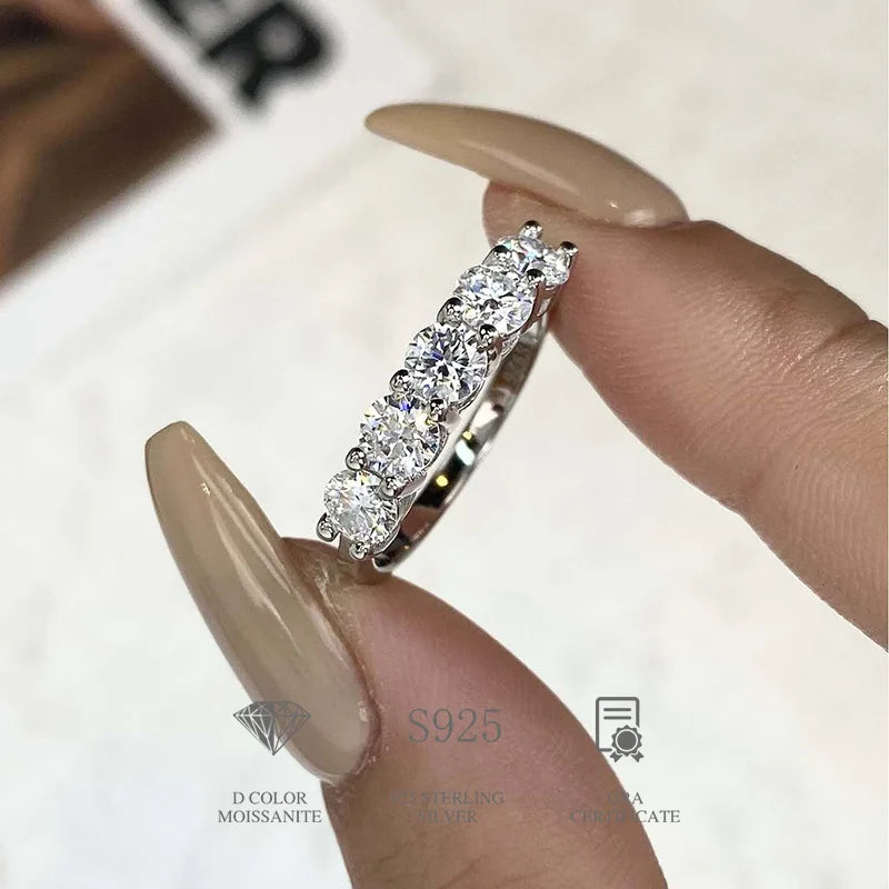Joyce Jelly Moissanite  Wedding Band